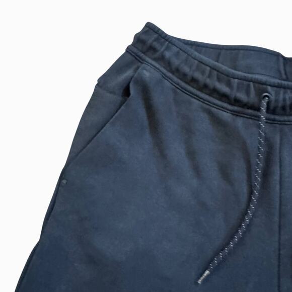 NIKE Men’s Shorts NSW Tech Fleece Triple Black Small S Activewear Gym Above Knee - Picture 5 of 13